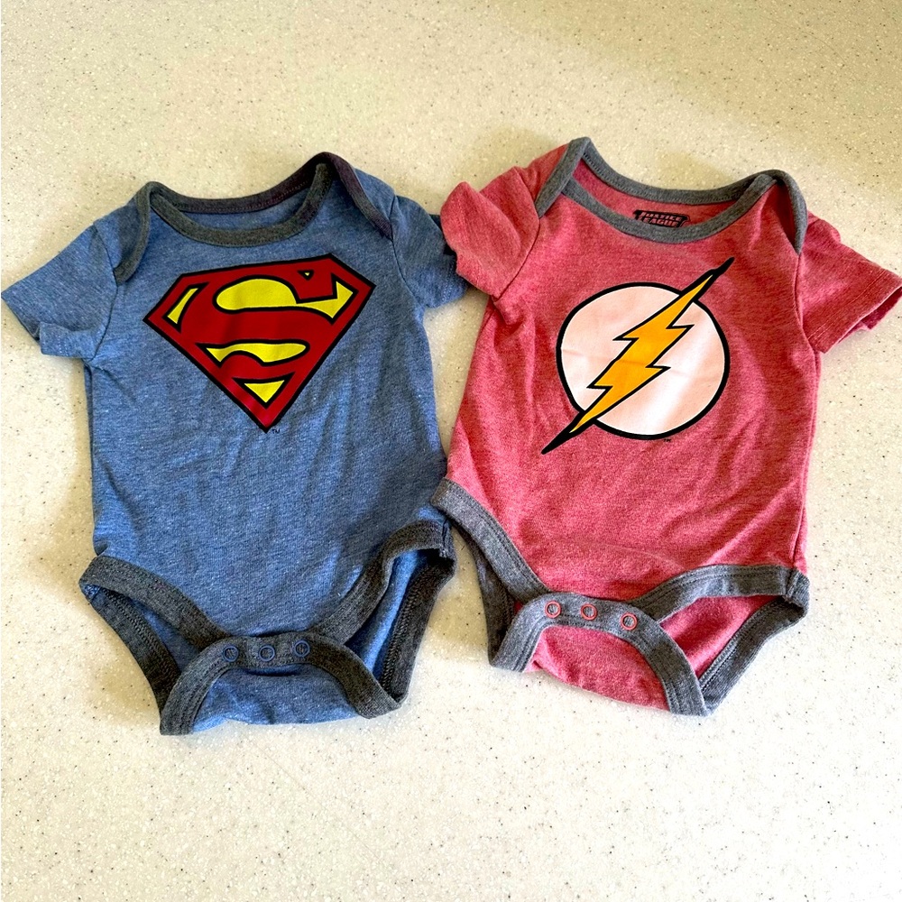 Justice League Baby 0-3M Onies! NWOT. Superman & The Flash Super Heroes!…
